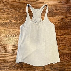 Lululemon tank